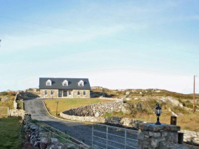 Cnocan Na Cuaig Carraroe by Trident Holiday Homes